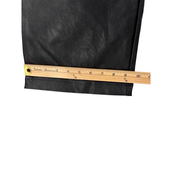 Spanx Leather Like Flare Pants NEW Luxe Black Size Small Womens Bikercore Moto - Picture 9 of 13